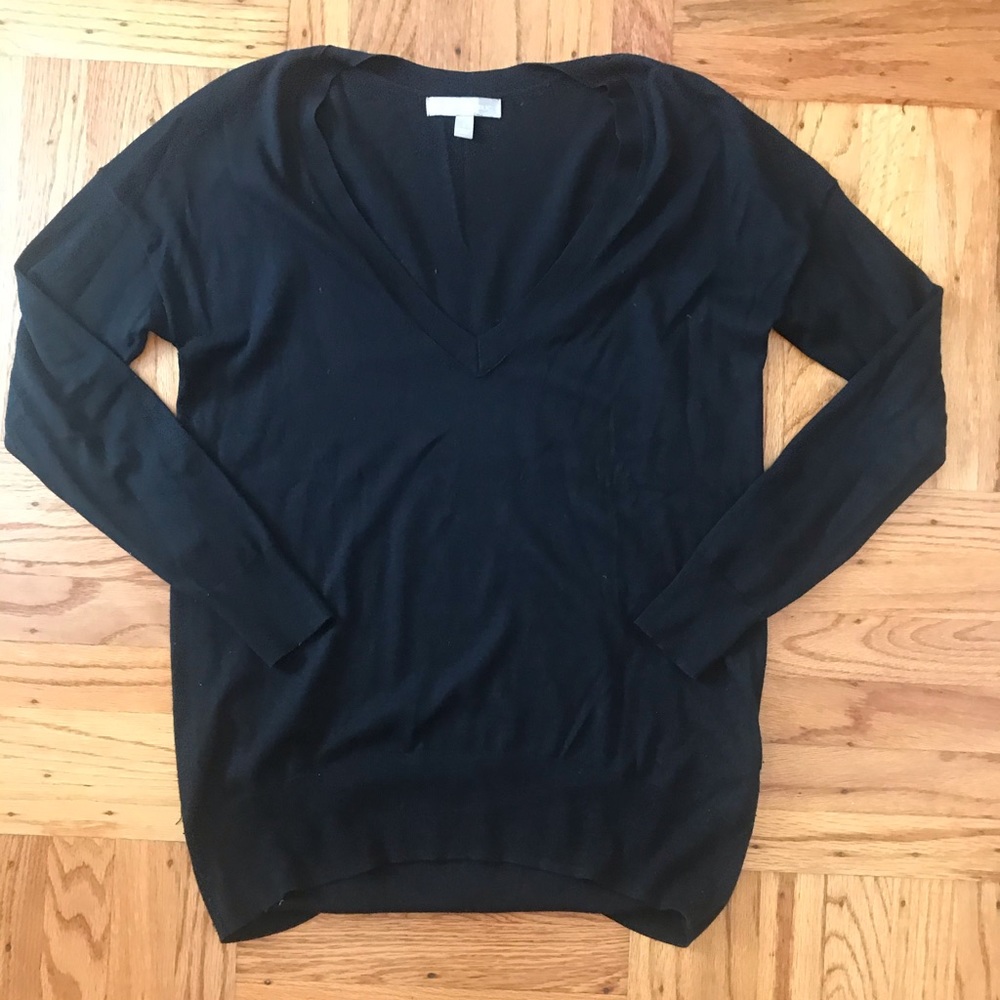 Banana Republic black v neck sweater - size S